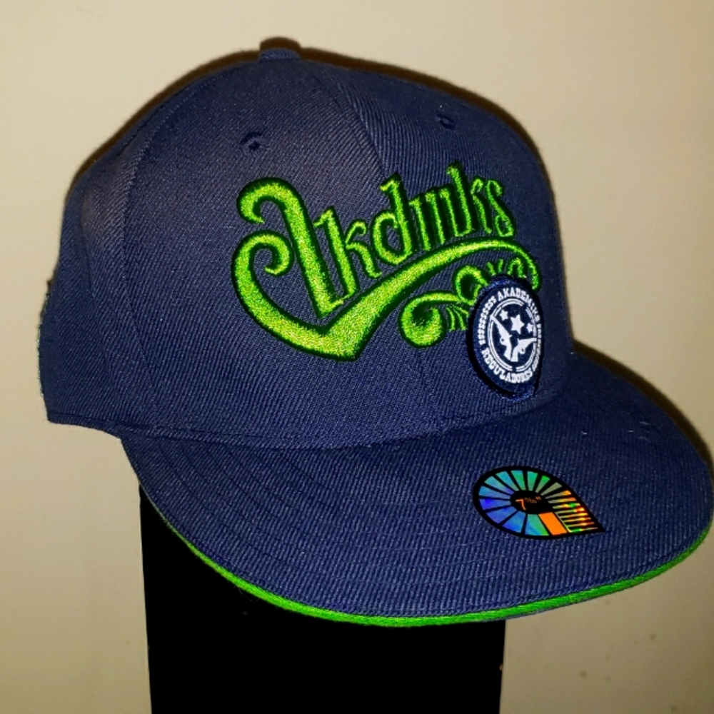 Akademiks - Picture 2 of 6